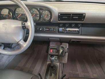 Porsche 993 — photo 12