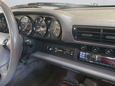 Porsche 993 — photo 14
