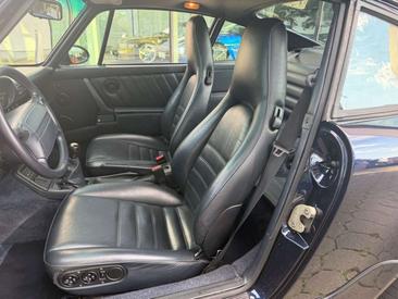 Porsche 964 Carrera 2 — photo 12
