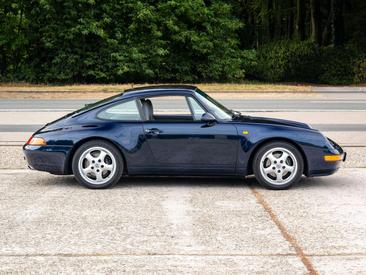 Porsche 993 Carrera — photo 12