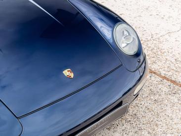 Porsche 993 Carrera — photo 19