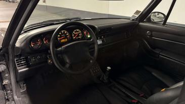 Porsche 993 Carrera 4S — photo 16