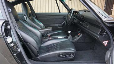 Porsche 993 CARRERA 4 — photo 10