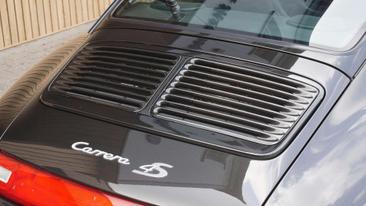 Porsche 993 CARRERA 4 — photo 44