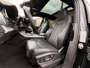 Audi Q7 S Line 50 TDI — photo 13