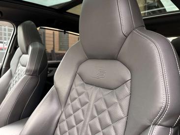 Audi Q7 S Line 50 TDI — photo 14