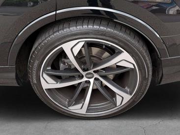 Audi Q7 S Line 50 TDI — photo 33