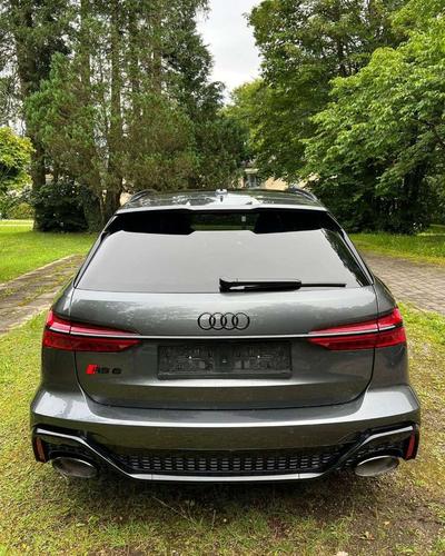 Audi RS6 Avant Performance