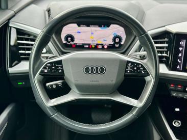Audi Q4 E-tron 40 — photo 13