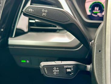 Audi Q4 E-tron 40 — photo 15