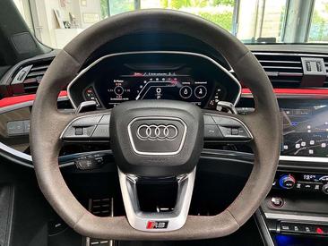 Audi RSQ3 Sportback — photo 24