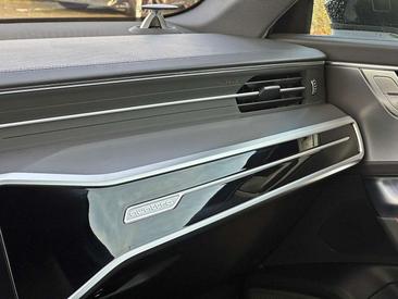 Audi RS6 Avant Performance — photo 29