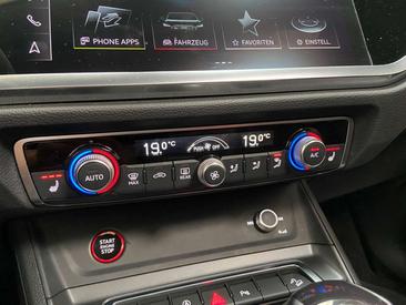 Audi RSQ3 Sportback — photo 31