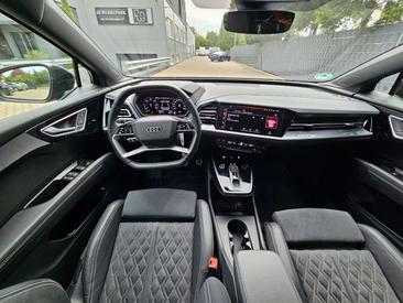 Audi Q4 E-tron S Line 55 — photo 8
