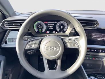 Audi A3 Sportback 40 TFSIe — photo 9