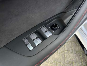 Audi RS6 Avant Performance — photo 10