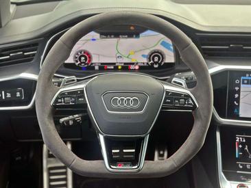 Audi RS6 Avant Black — photo 15