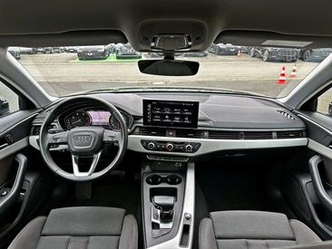 Audi A4 Avant 40 TDI — photo 22
