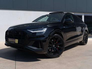 Audi Q8 S Line 60 TFSI E — photo 2