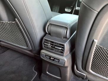 Audi Q4 E-tron S Line 50 — photo 13