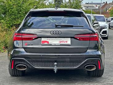 Audi RS6 Avant Black — photo 31