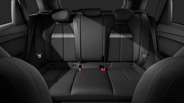 Audi Q4 E-tron Advanced 45 E-tron — photo 9