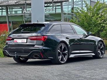 Audi RS6 Avant Black — photo 33