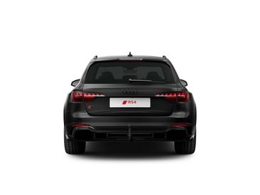 Audi RS4 Competition — photo 6