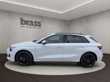 Audi A3 Advanced 40 TFSI E — photo 3