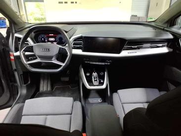 Audi Q4 E-tron 40 — photo 4