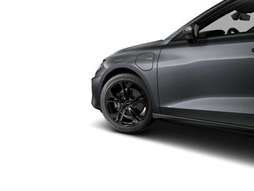 Audi A3 S Line TFSI E — photo 3