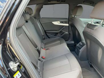 Audi A4 Advanced 35 TDI — photo 12