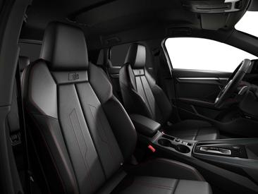 Audi A3 S Line TFSI E — photo 10