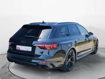 Audi RS4 Competition Plus — photo 6