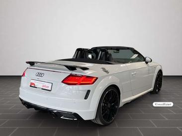 Audi TTS 2.0 TFSI — photo 2