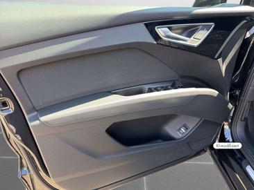Audi Q4 E-tron — photo 13