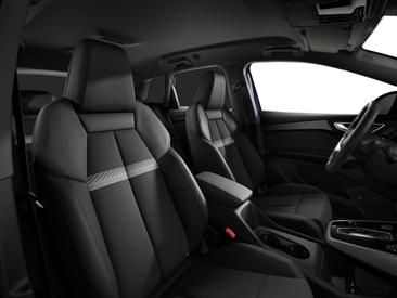 Audi Q4 E-tron Advanced 45 — photo 10