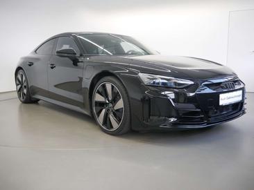 Audi E-tron GT — photo 2