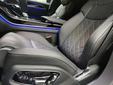 Audi A8 S Line — photo 4