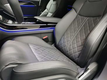 Audi A8 S Line — photo 5