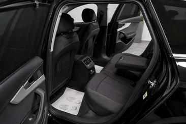 Audi A4 Avant 35 TFSI — photo 7