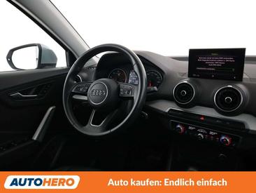 Audi Q2 35 TDI — photo 11