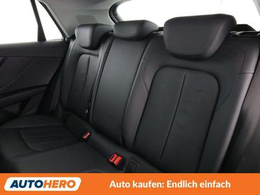 Audi Q2 35 TDI — photo 12