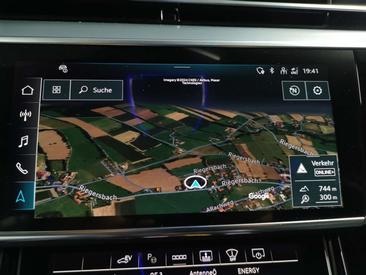 Audi A8 S Line — photo 16