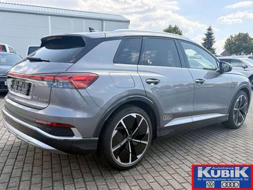 Audi Q4 E-tron S Line 50 — photo 17