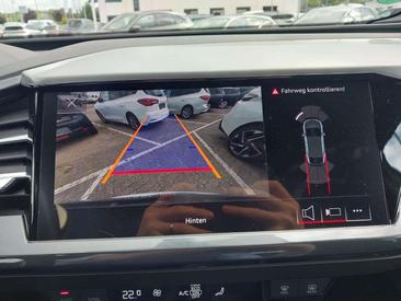 Audi Q4 E-tron Sportback 40 E-tron — photo 13