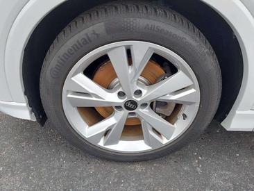 Audi Q4 E-tron Sportback 40 E-tron — photo 18