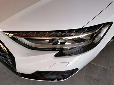 Audi A8 S Line — photo 36