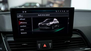 Audi Q5 Sportback S Line 40 TDI — photo 21