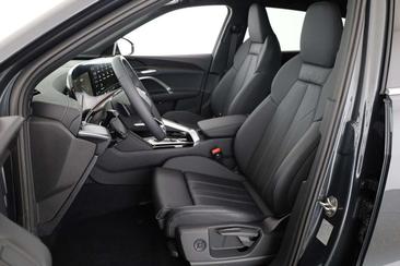 Audi Q5 TDI — photo 11